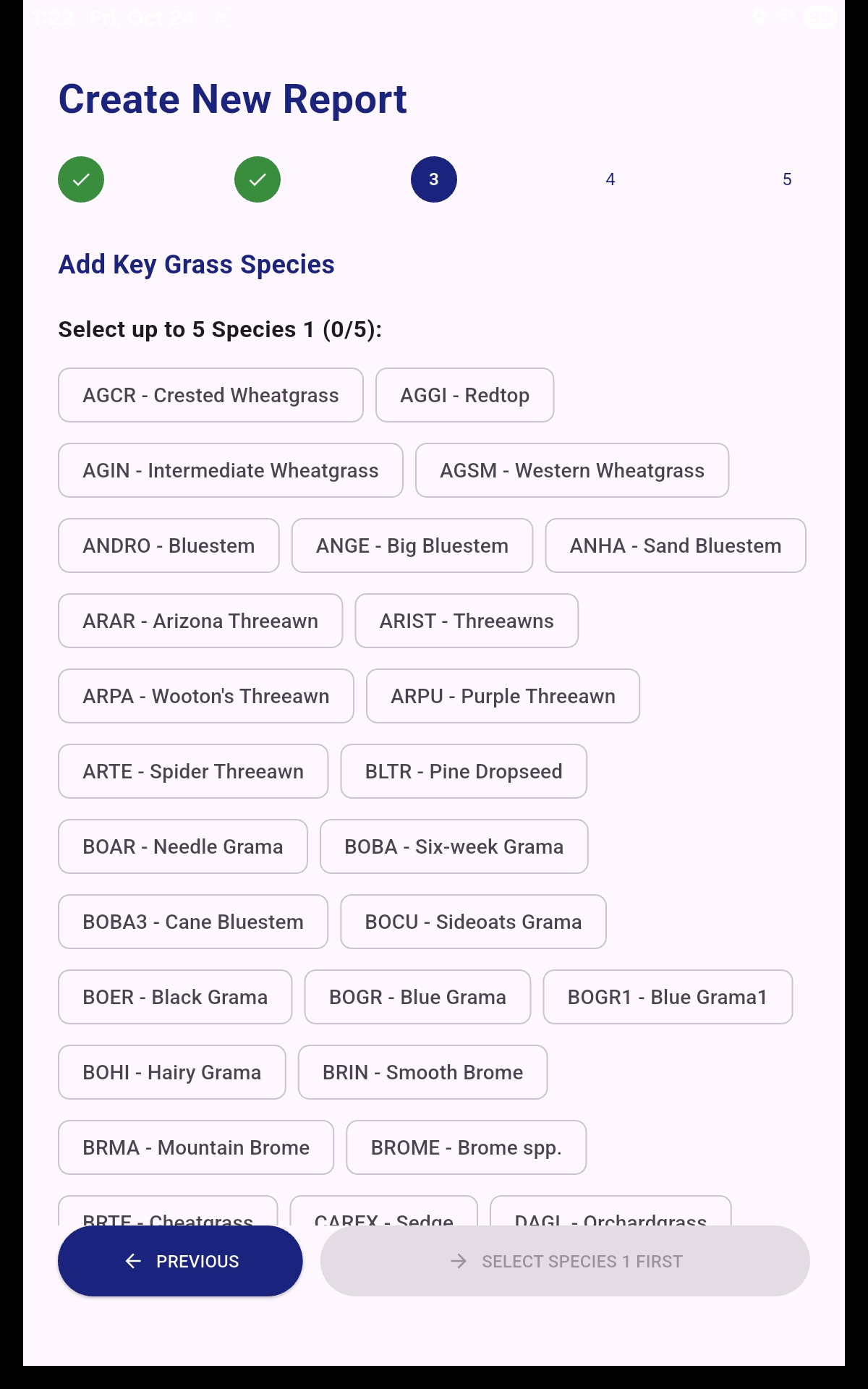 Mobile app screen showing grass species selection interface